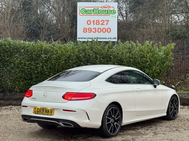Mercedes-Benz C Class 2.0 C300d Amg Line LG69NKR White #2