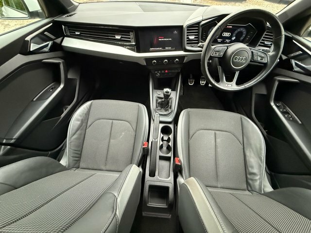 Audi A1 1.0 Tfsi 30 S KR71HBA White #4