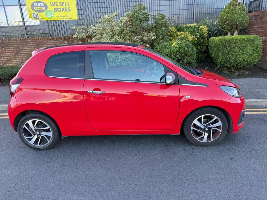 Peugeot 108 Hatchback 1.2 Vti Puretech Allure Top Euro 5 LC64PHK Red #3