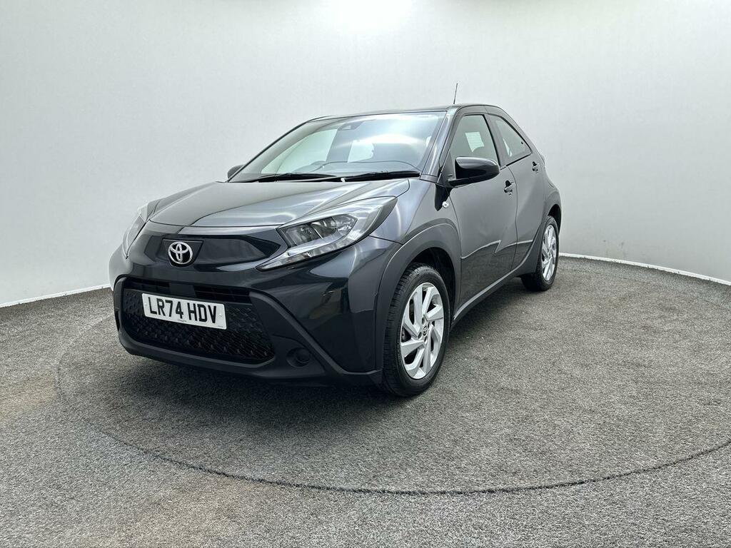 Toyota Aygo X 1.0 Vvt-i Pure LR74HDV Black #4