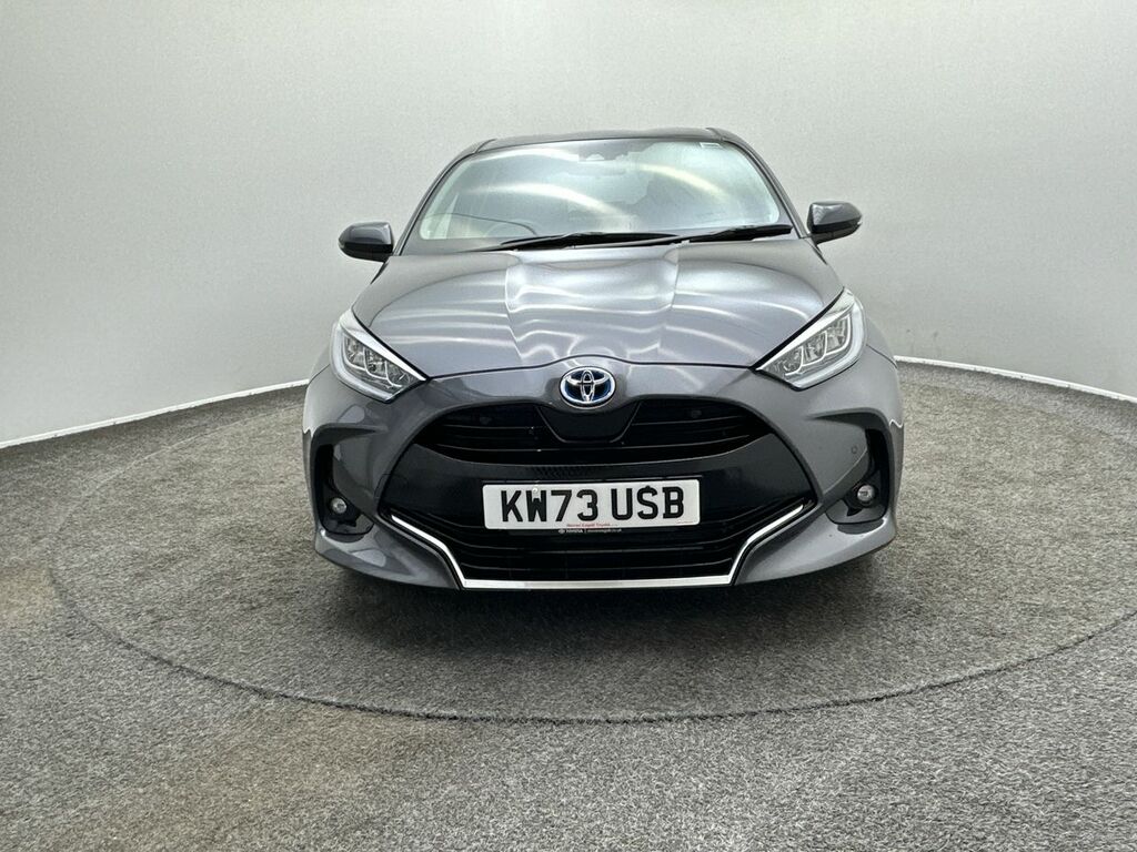 Toyota Yaris Excel Hev Cvt KW73USB #3
