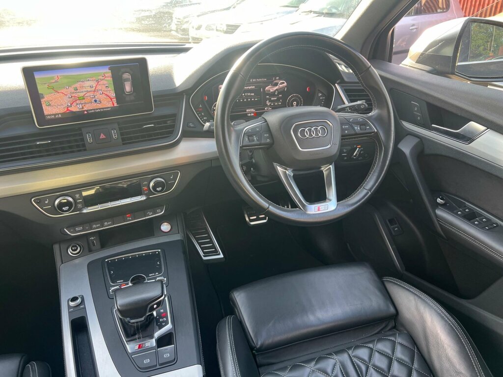 Audi SQ5 3.0 Tfsi V6 Tiptronic Quattro Euro 6 Ss EK68YCJ Black #2