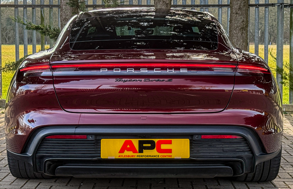 Porsche Taycan Turbo S #4