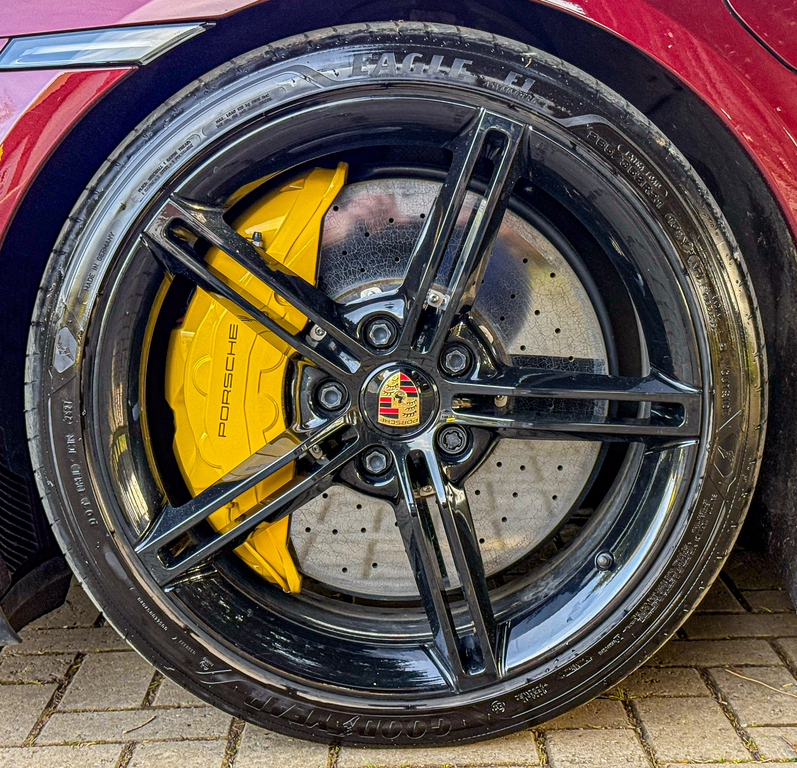 Porsche Taycan Turbo S #6