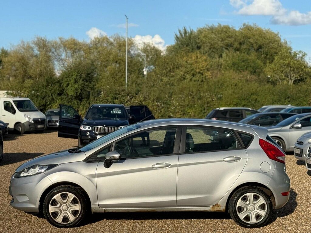 Ford Fiesta Hatchback 1.25 Style 200909 FG09UKP Silver #5
