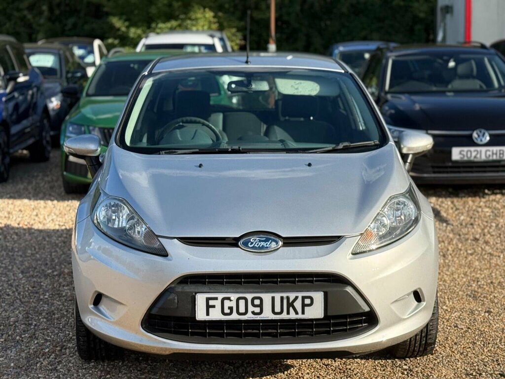 Ford Fiesta Hatchback 1.25 Style 200909 FG09UKP Silver #3