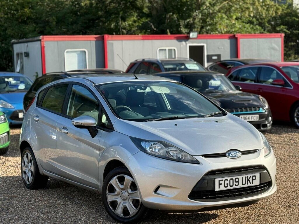 Ford Fiesta Hatchback 1.25 Style 200909 Silver