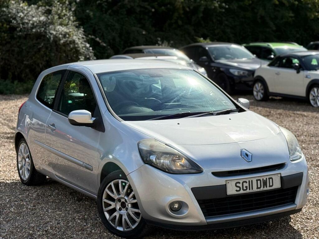 Renault Clio Hatchback 1.5 Dci Dynamique Tomtom Euro 5 201 Silver