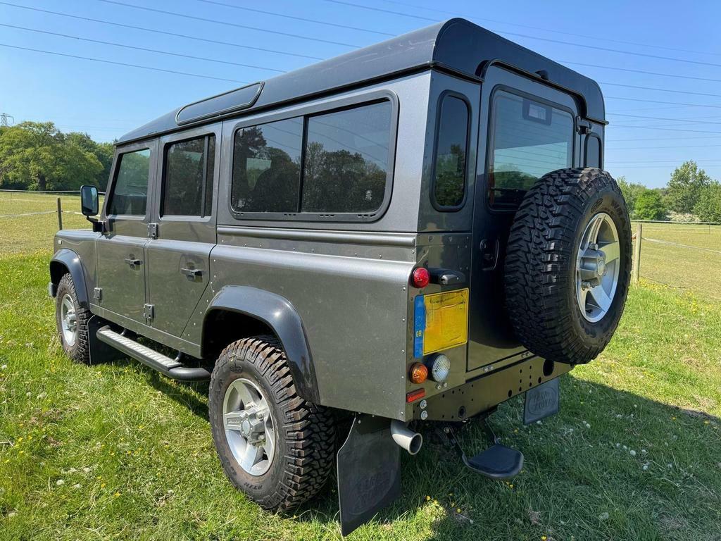 Land Rover Defender 110 2.2 Tdci Landmark 4Wd Mwb Euro 5 Grey #2