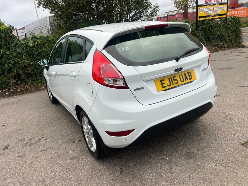 Ford Fiesta 1.0T Ecoboost Zetec Euro 6 S S EJ15UAB White #4