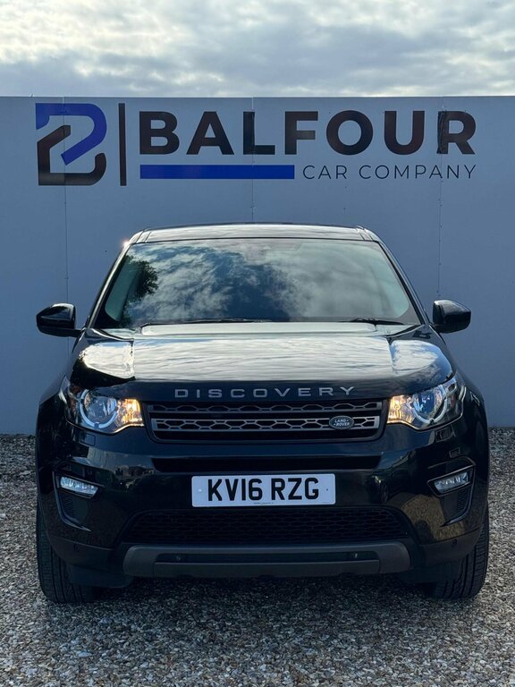 Land Rover Discovery Sport 2.0 Td4 Se Tech 4Wd Euro 6 Ss KV16RZG Black #2