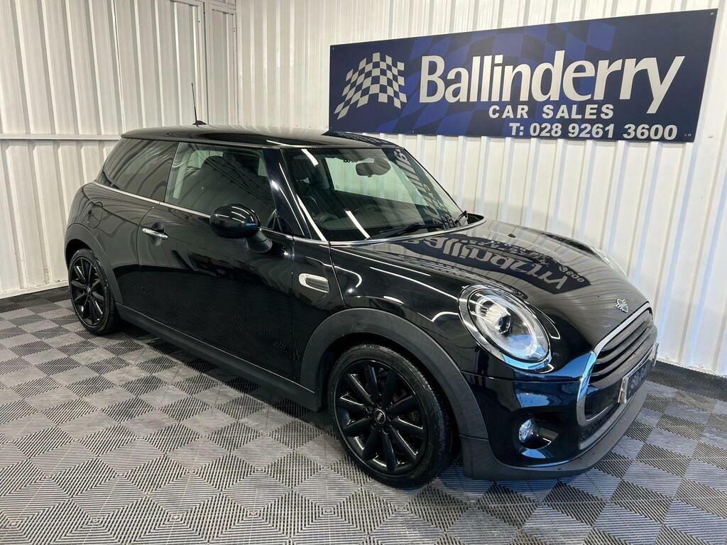 Mini Hatch 1.5 Cooper Steptronic Euro 6 S S Black