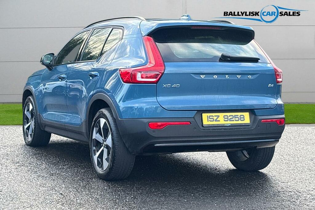 Volvo XC40 2.0 B4 197Ps Plus Dark Hybrid In 11K ISZ9258 Blue #2