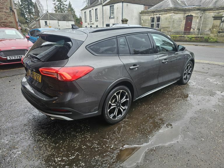 Ford Focus 1.5 Tdci Estate 120 Active X Tdci EP19PZZ Grey #4