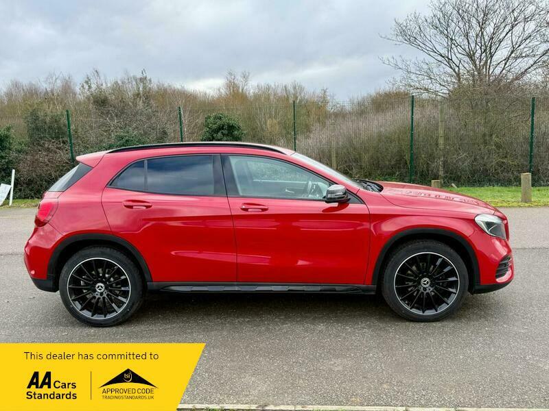 Mercedes-Benz GLA Class 1.6 Gla200 Amg Line YT68KLV Red #3