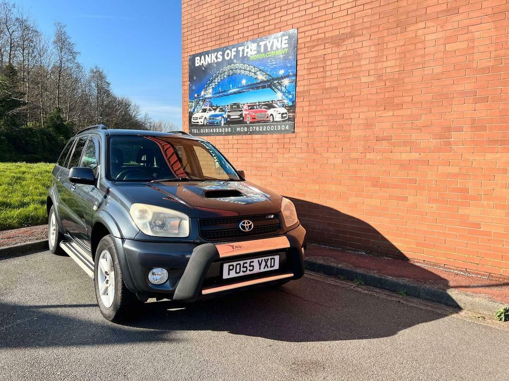 Toyota Rav 4 2.0 D-4d Xt-r 4Wd Grey