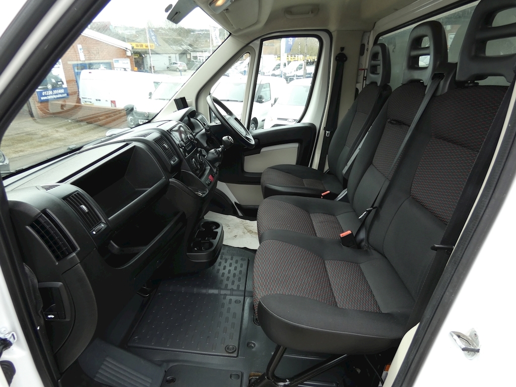 Peugeot Boxer 2.0 Bluehdi 335 Highways Maintenance Cone Pickup O NX17CKY White #5