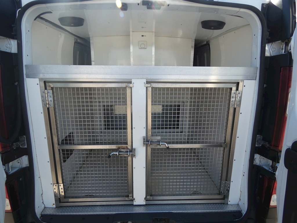 Vauxhall Vivaro 2900 1.6Cdti 4 Cage Dog Van Ex Police U4523 KN15DCF White #2