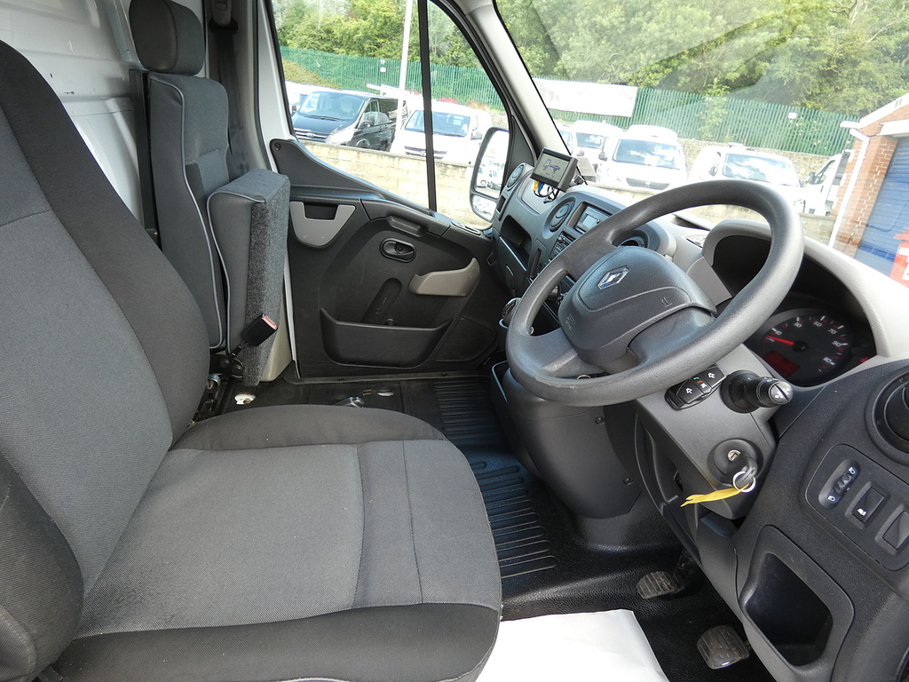 Renault Master 2.3Dci Mwb Dual Compartment Freezer Chiller Thermo White