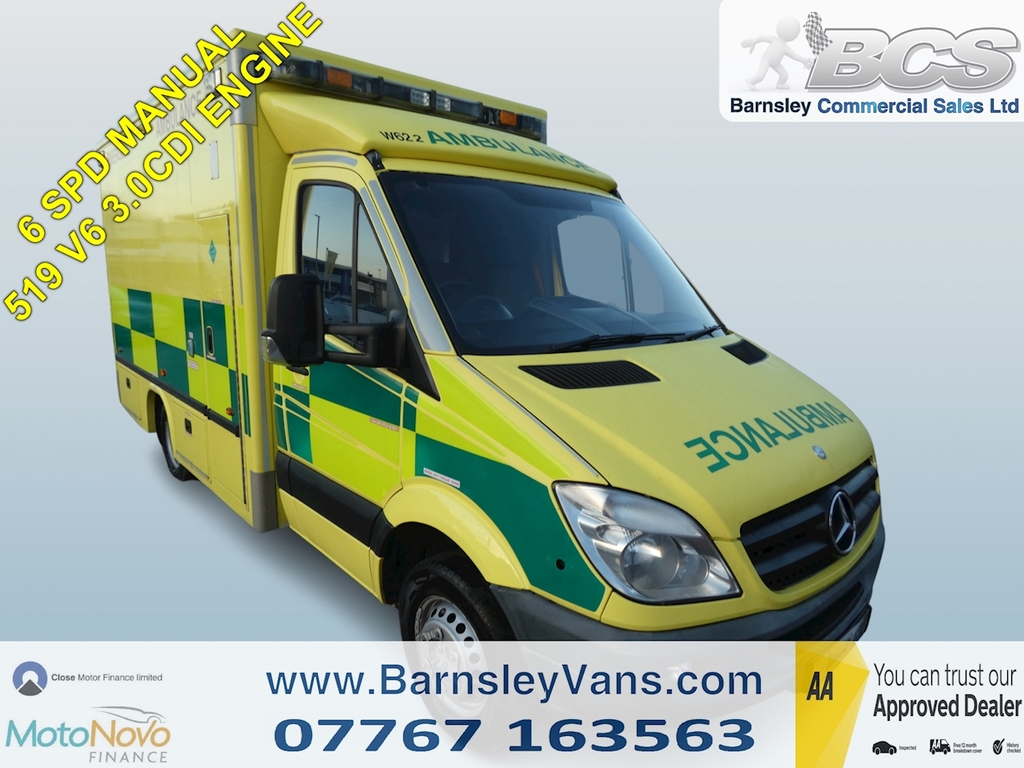 Mercedes-Benz Sprinter 519 3.0Cdi 190Ps Ex Ambulance Begging To Be Conver Yellow