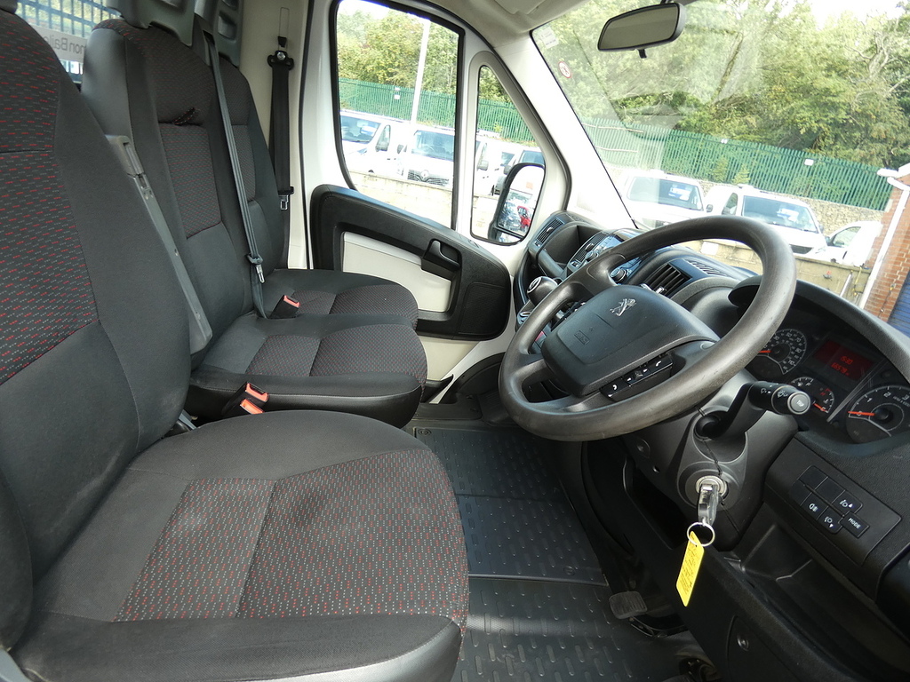 Peugeot Boxer 2.2 Hdi Euro Single Cab 3.6M Tipper Only 66K U501 White