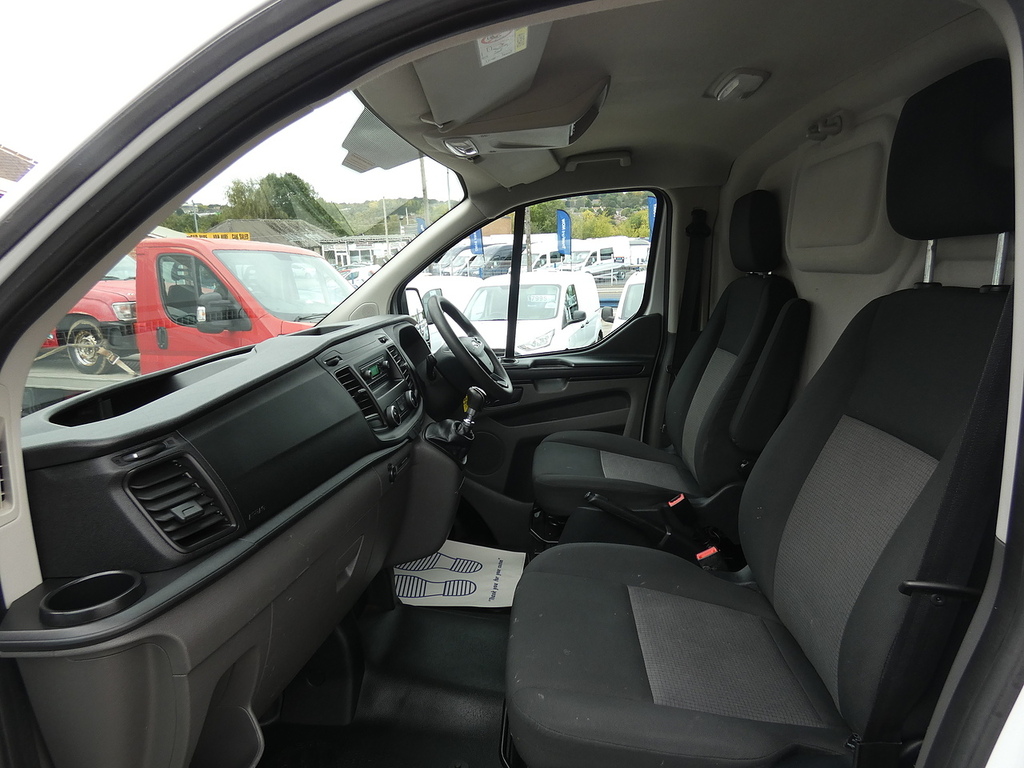 Ford Transit Custom 320 2.0 Ecoblue L1h1 Swb Twin Sld U5040 Ulez LC18UWV White #6