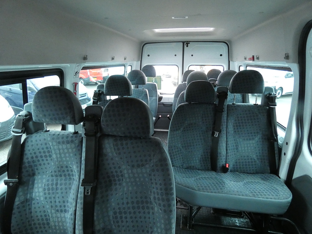 Ford Transit Custom 2.2Tdci T350 14 Seater Minibus Standard License Ex GU13KCE White #6