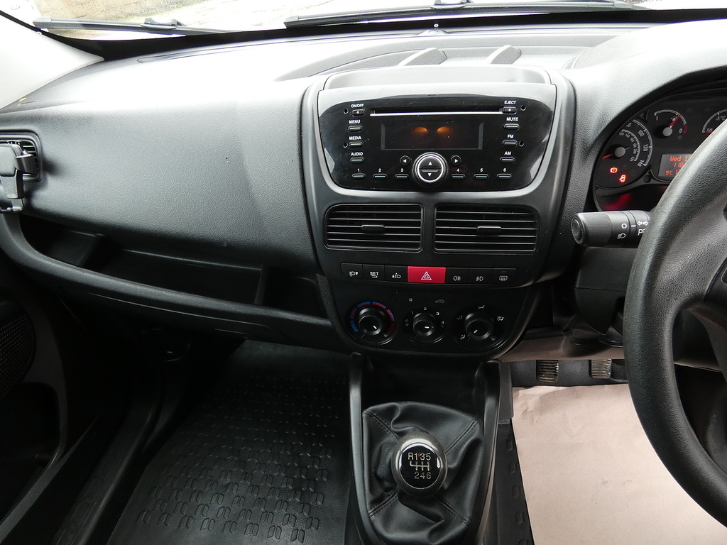 Vauxhall Combo 1.6 Cdti Lwb One Person Conversion No Vat U5102 White #4