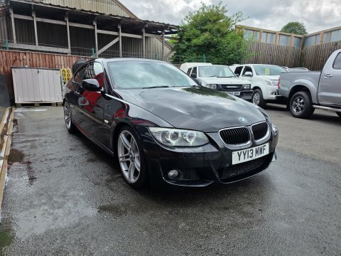 BMW 3 Series 320D M Sport YY13MWF Black #2