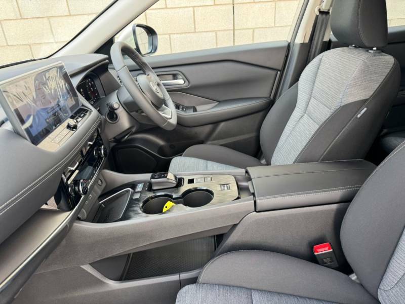 Nissan X-Trail 1.5 H E-power N-connecta Suv Hybrid Aut Silver #4