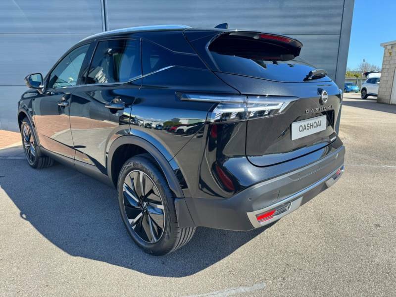 Nissan Qashqai 1.3 Dig-t Mhev Tekna Suv Hybrid Black #3