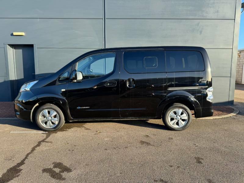 Nissan e-NV200 80Kw 40Kwh 7 Seat - 2020 70 Black #4
