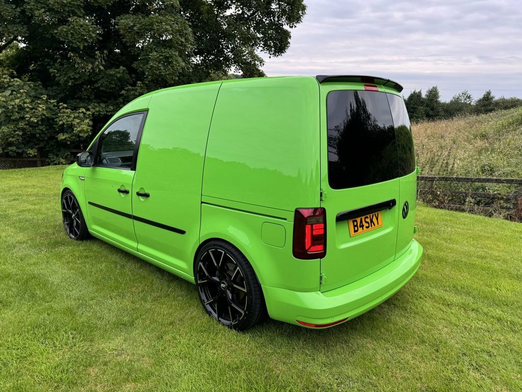 Volkswagen Caddy X5 Sport B4SKY Green #6