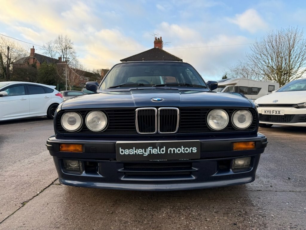 BMW 3 Series Saloon Blue #2