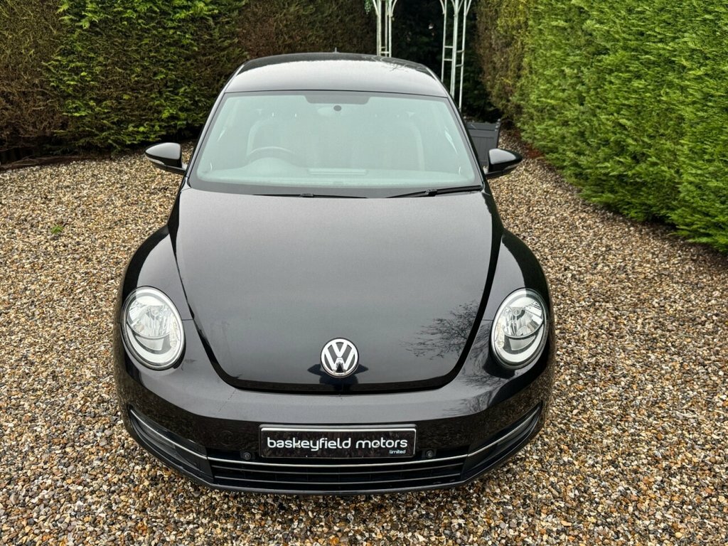 Volkswagen Beetle 2L Sport KM13TUP Black #2