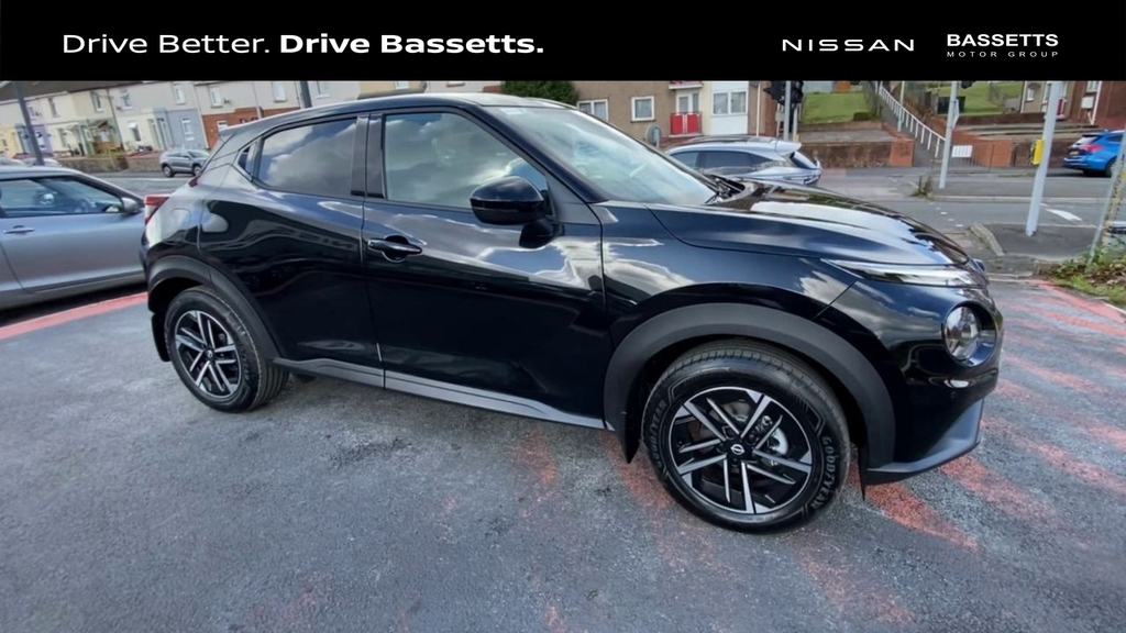 Nissan Juke N-connecta Black