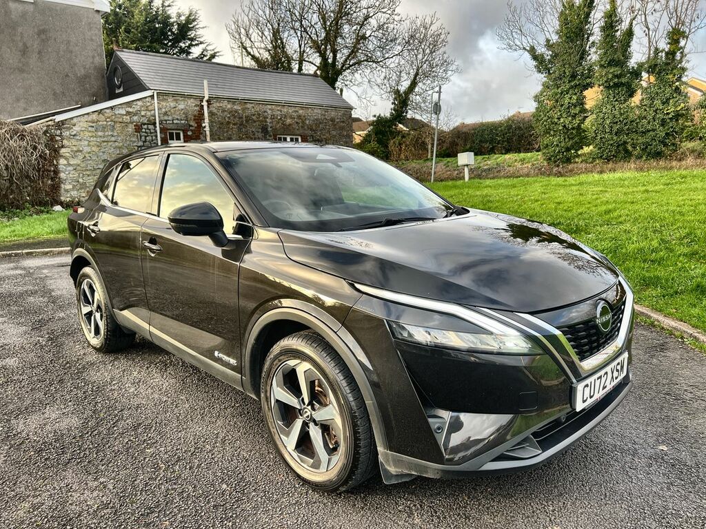 Nissan Qashqai E-power N-connecta Black