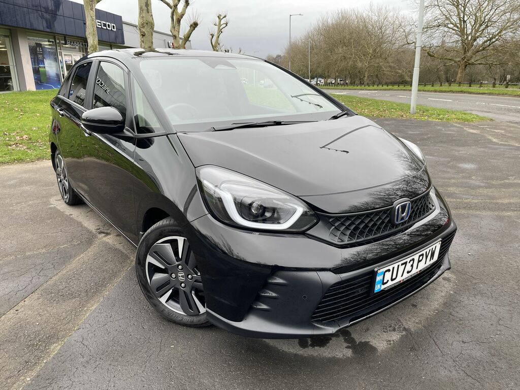 Honda Jazz I-mmd Advance Black