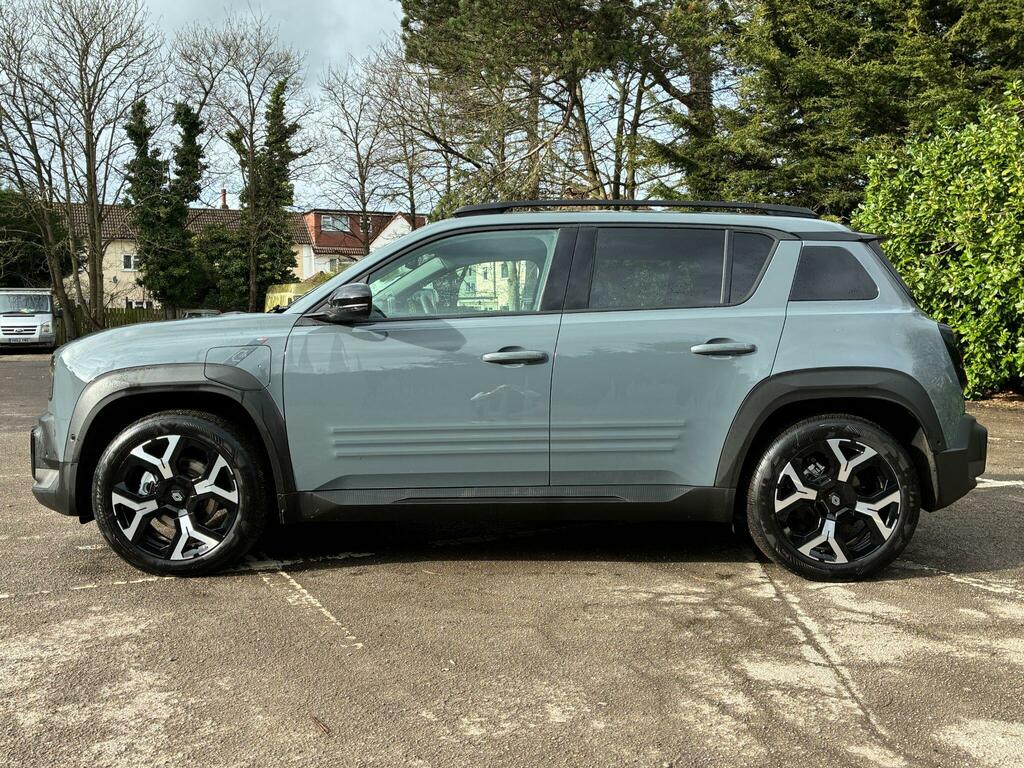 Renault 4 E-Tech Comfort Range 52Kwh Techno YC75CJO Grey #6