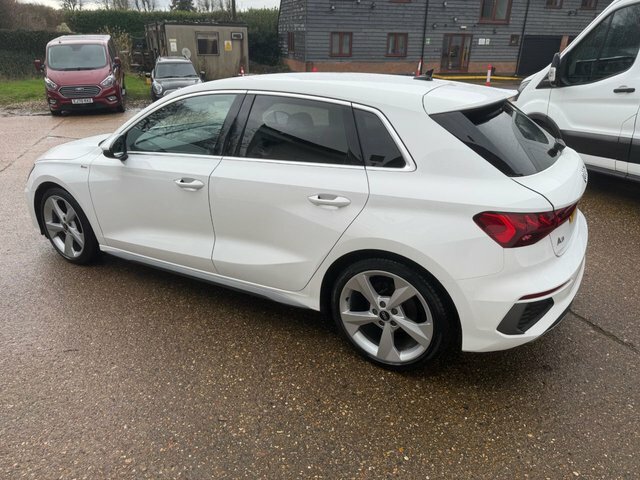 Audi A3 Tfsi 30 S Line BP70OVT White #2
