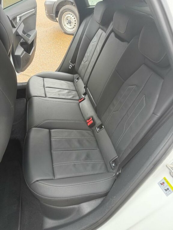 Audi A3 Tfsi 30 S Line BP70OVT White #4
