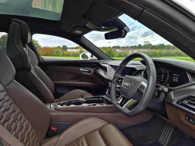 Audi E Tron GT Vorsprung Saloon KS71LPZ White #6