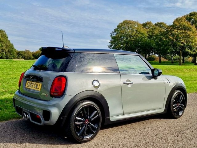 Mini Hatch Cooper S Sport Hatchback EO69GWJ Grey #4