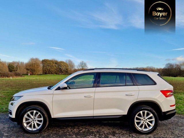 Skoda Kodiaq Tdi Se Suv AJ21GHH White #3