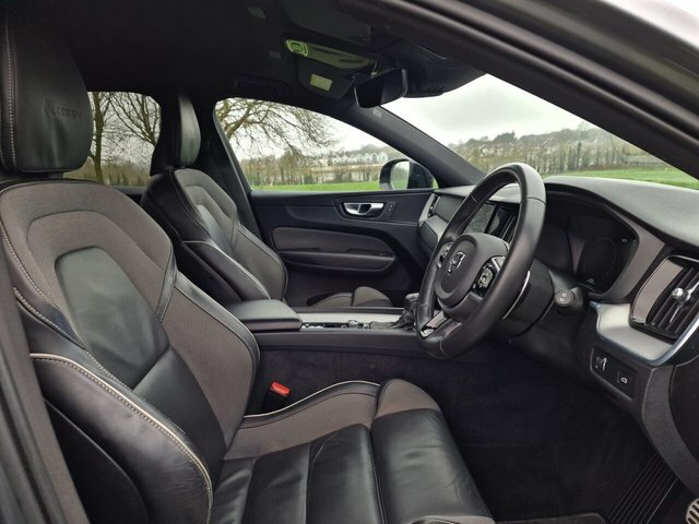 Volvo XC60 D4 R-design Suv AX69EJF Grey #6