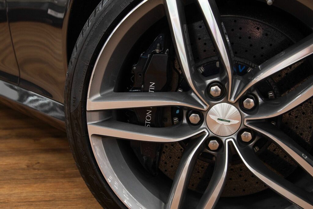 Aston Martin Virage Petrol Silver #6