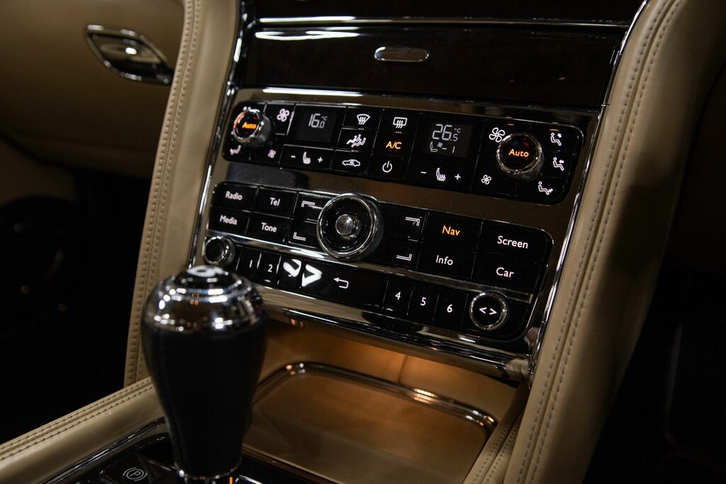 Bentley Mulsanne V8 #32