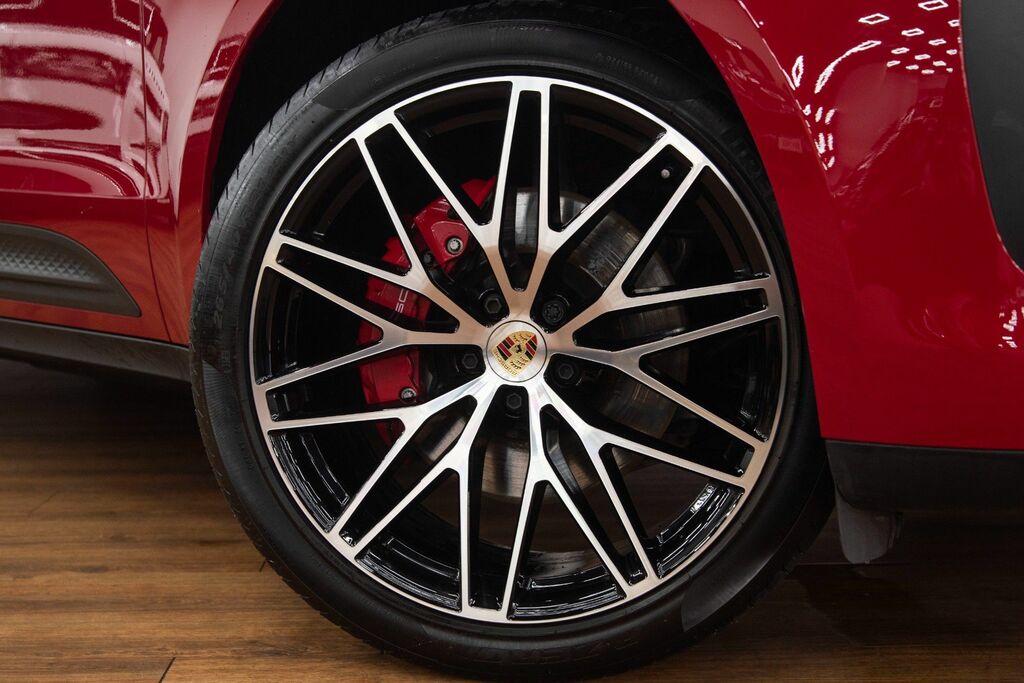 Porsche Macan Automatic YK24TDO Red #5
