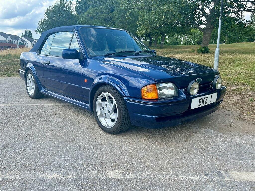Ford Escort Convertible Xr3i Se500 Cabriolet 1990H Blue