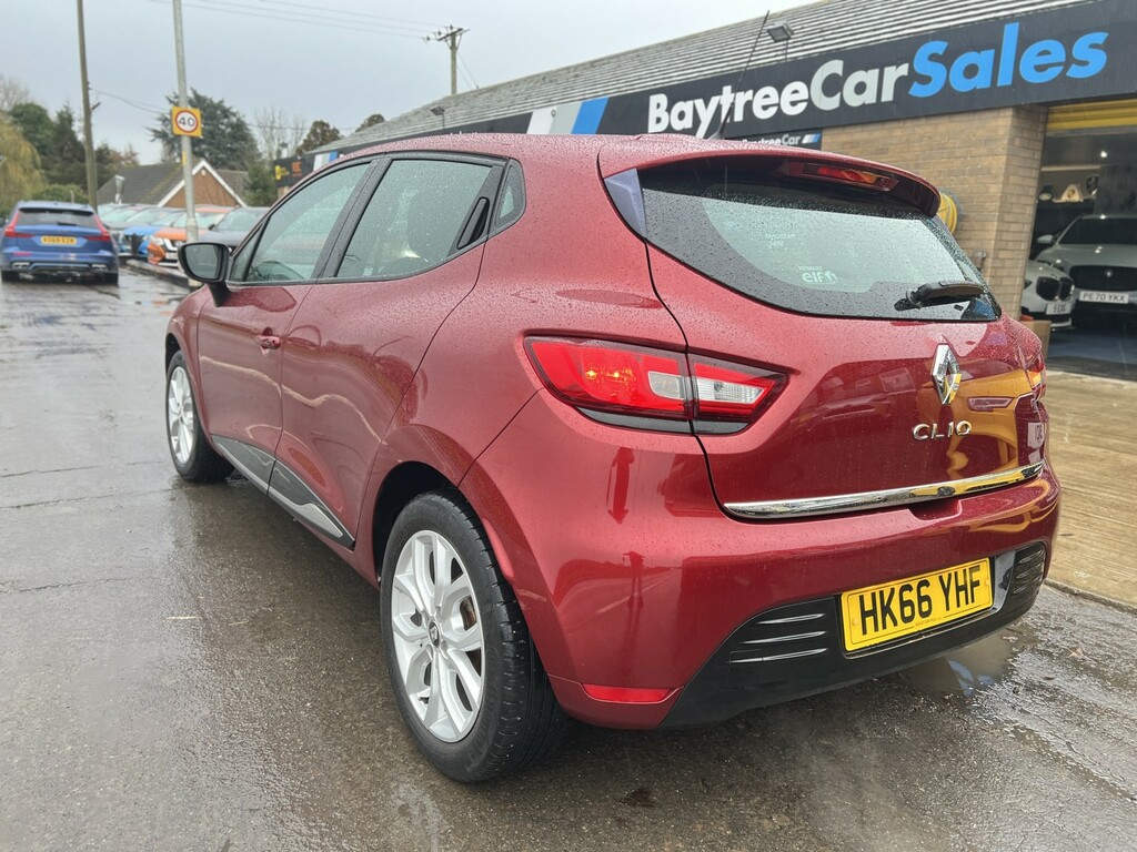 Renault Clio Hatchback 1.2 Dynamique Nav 1.2 16V 75 2016 HK66YHF Red #5